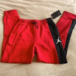 Boys Jordan sweatpants NWT